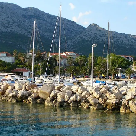 Trstenica-one Bedroom With Balcony C Апартаменты *