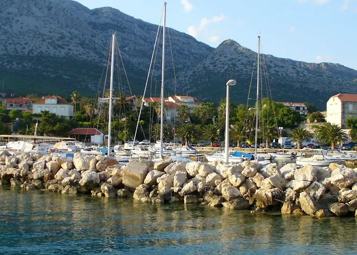 Trstenica-one Bedroom With Balcony C Apartament *